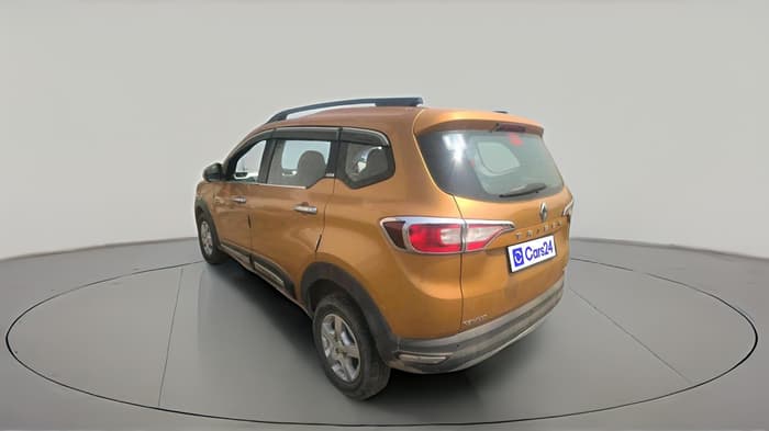 2022 Renault TRIBER RXL MT, Petrol, Manual, 58,447 km, exterior