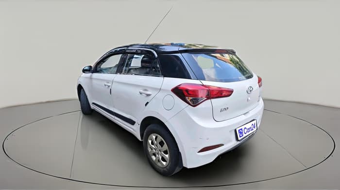 2016 Hyundai Elite i20 SPORTZ 1.4 CRDI, Diesel, Manual, 1,31,225 km, exterior