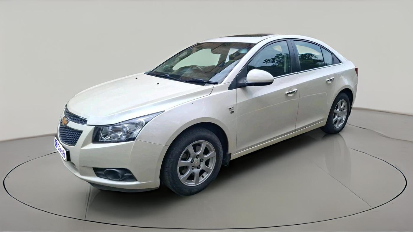 2011 Chevrolet Cruze LTZ, Diesel, Manual, 57,452 km, exterior
