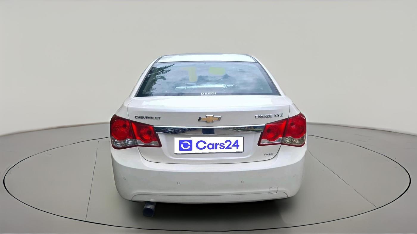 2011 Chevrolet Cruze LTZ, Diesel, Manual, 57,452 km, exterior
