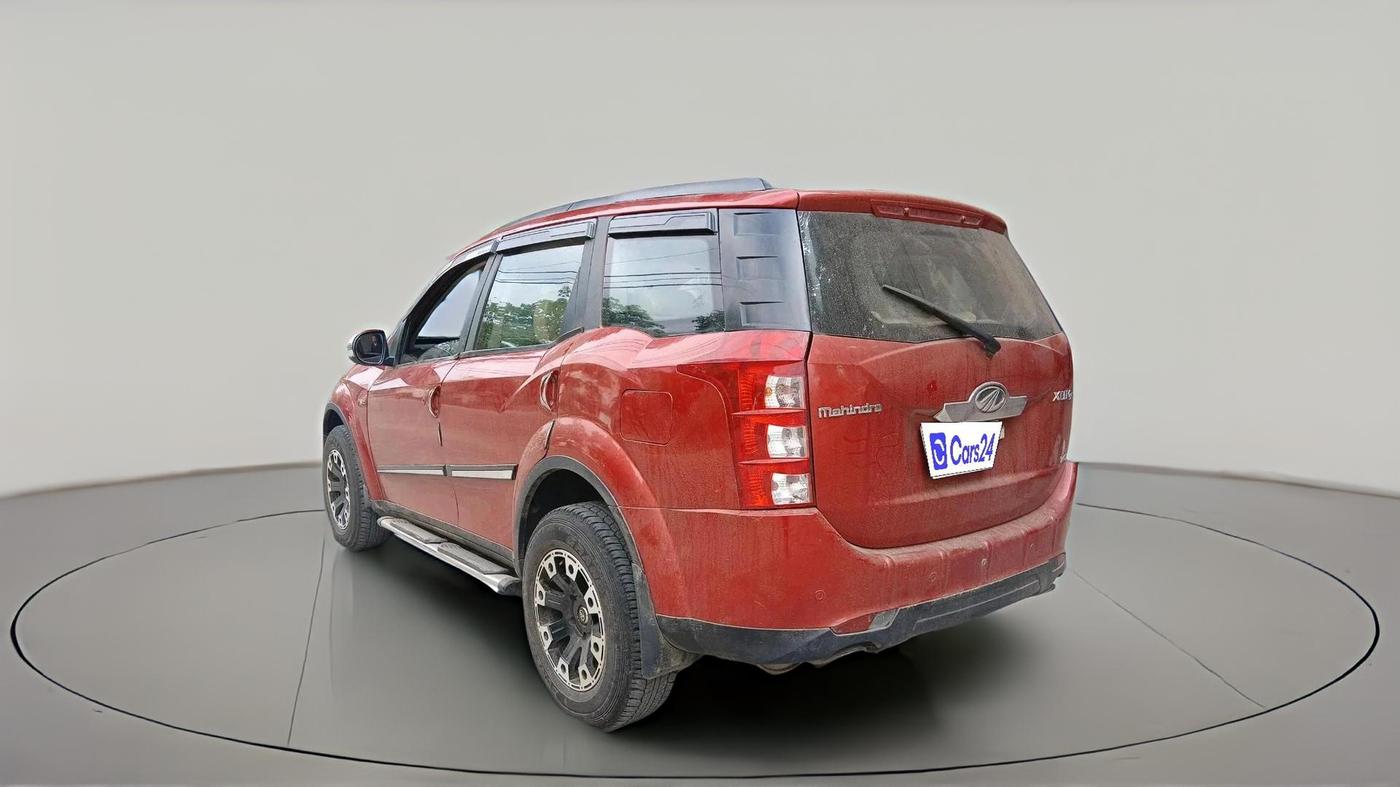 2013 Mahindra XUV500 W6, Diesel, Manual, 77,778 km, exterior