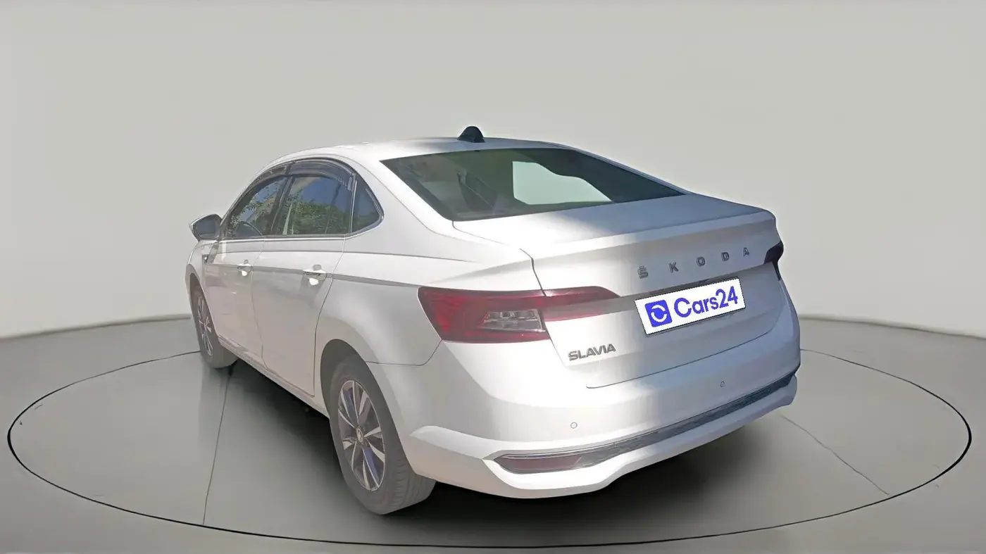 2024 Skoda SLAVIA STYLE 1.0L TSI AT, Petrol, Automatic, 34,063 km, exterior