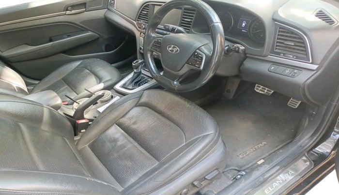 2018 Hyundai New Elantra 1.6 SX (O) AT DIESEL, Diesel, Automatic, 99,081 km, interior