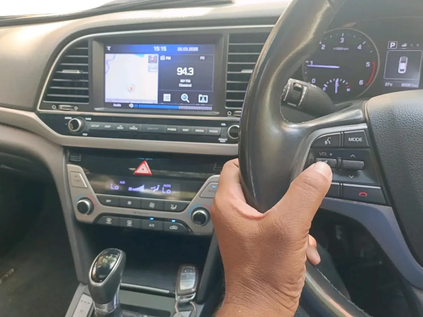 2018 Hyundai New Elantra 1.6 SX (O) AT DIESEL, Diesel, Automatic, 99,081 km, interior