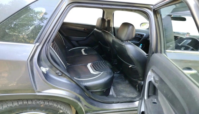 2019 Maruti Vitara Brezza VDI, Diesel, Manual, 1,21,385 km, interior