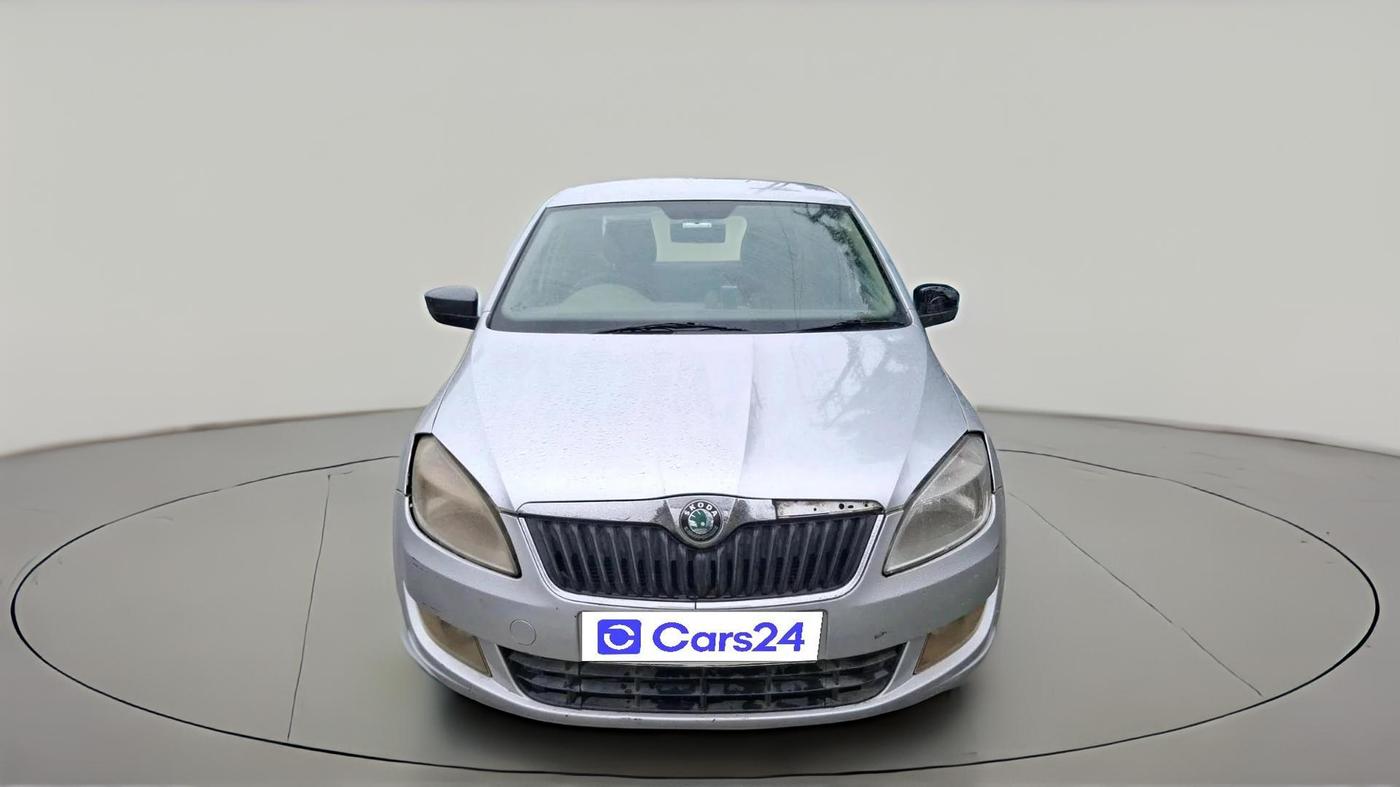 2012 Skoda Rapid ELEGANCE 1.6 TDI CR MT, Diesel, Manual, 1,17,072 km, exterior