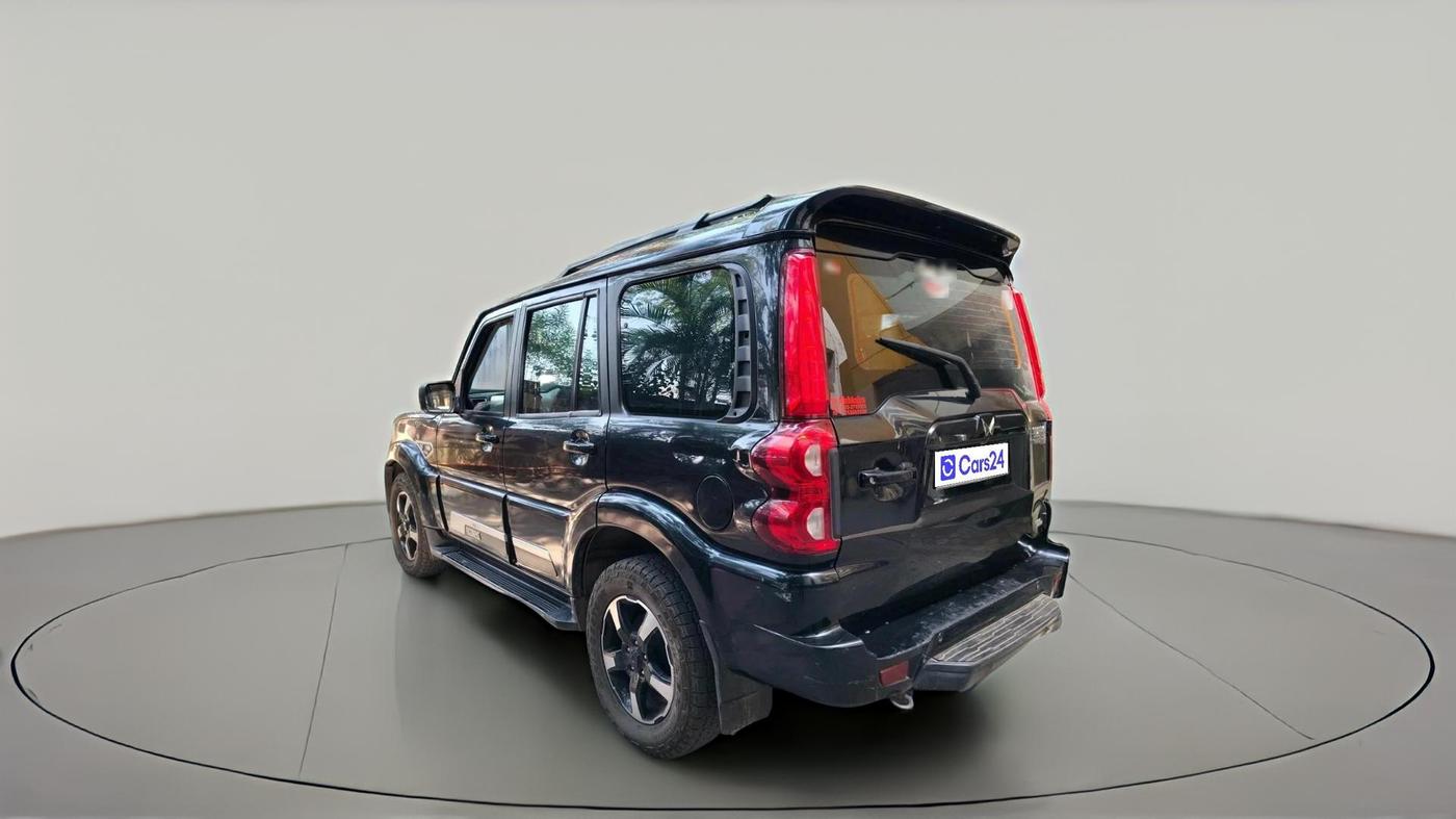 2022 Mahindra SCORPIO CLASSIC S11 7STR, Diesel, Manual, 98,257 km, exterior