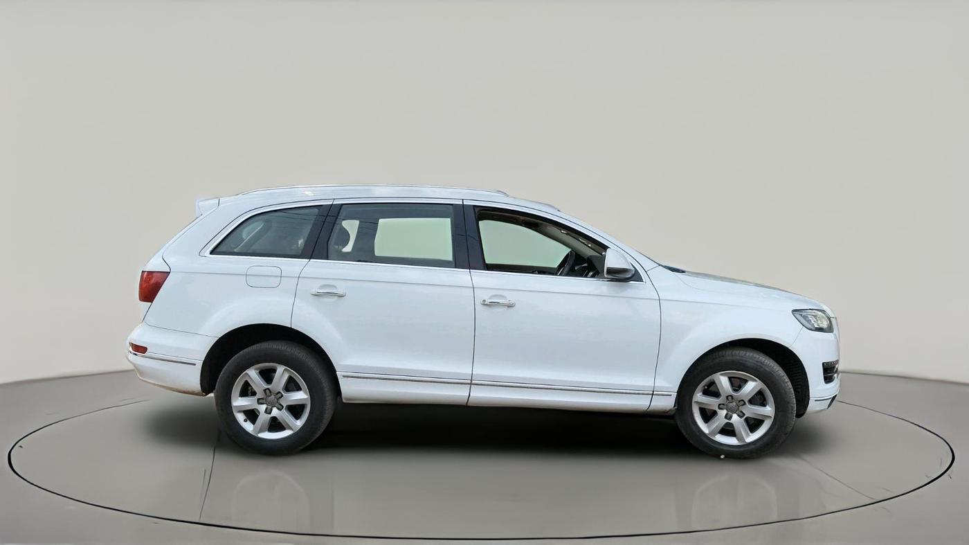 2013 Audi Q7 3.0 TDI QUATTRO, Diesel, Automatic, 1,74,000 km, exterior