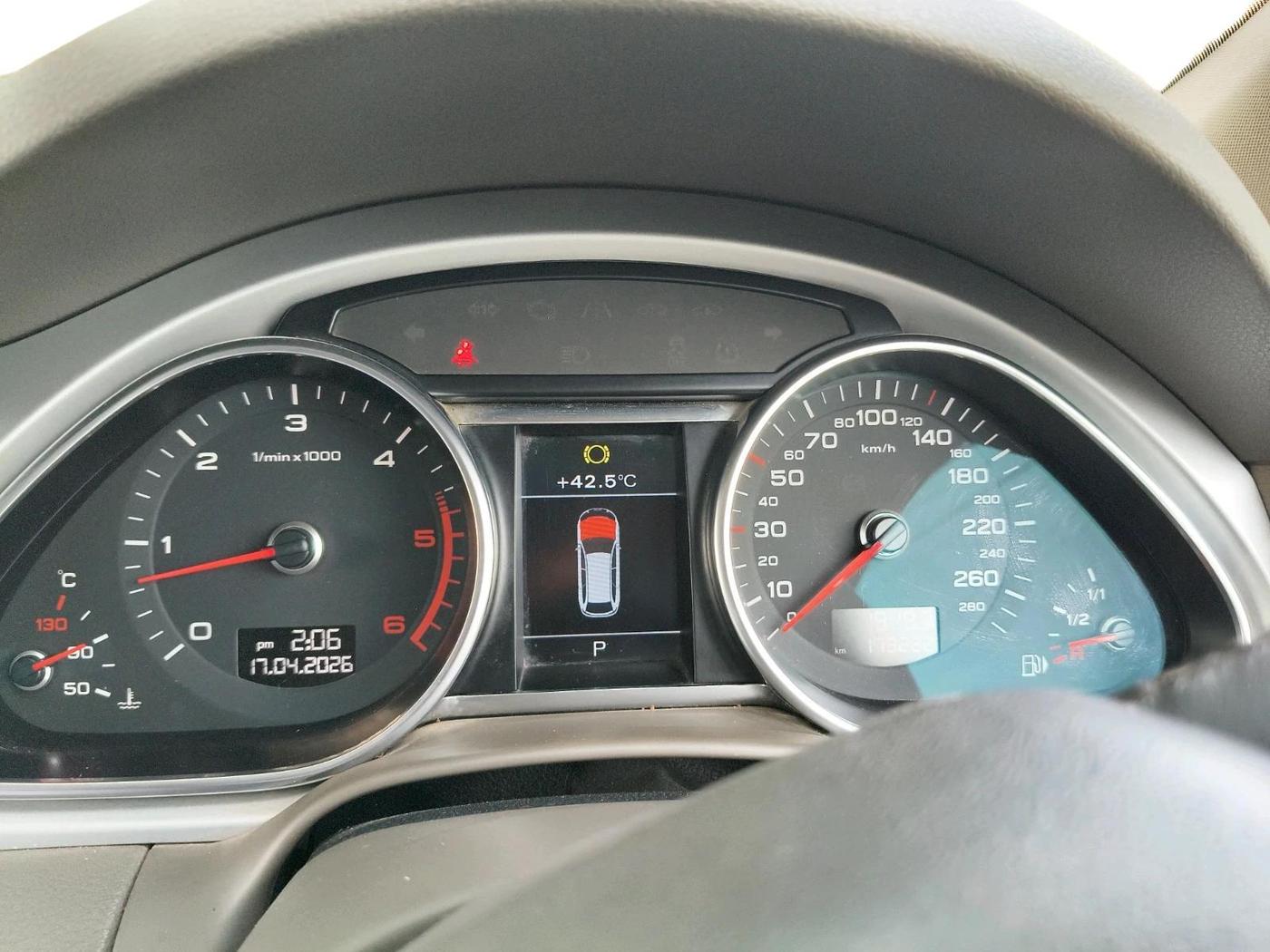2013 Audi Q7 3.0 TDI QUATTRO, Diesel, Automatic, 1,74,000 km, interior