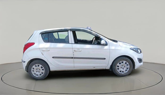 2013 Hyundai i20 MAGNA 1.2, Petrol, Manual, 1,00,849 km, exterior