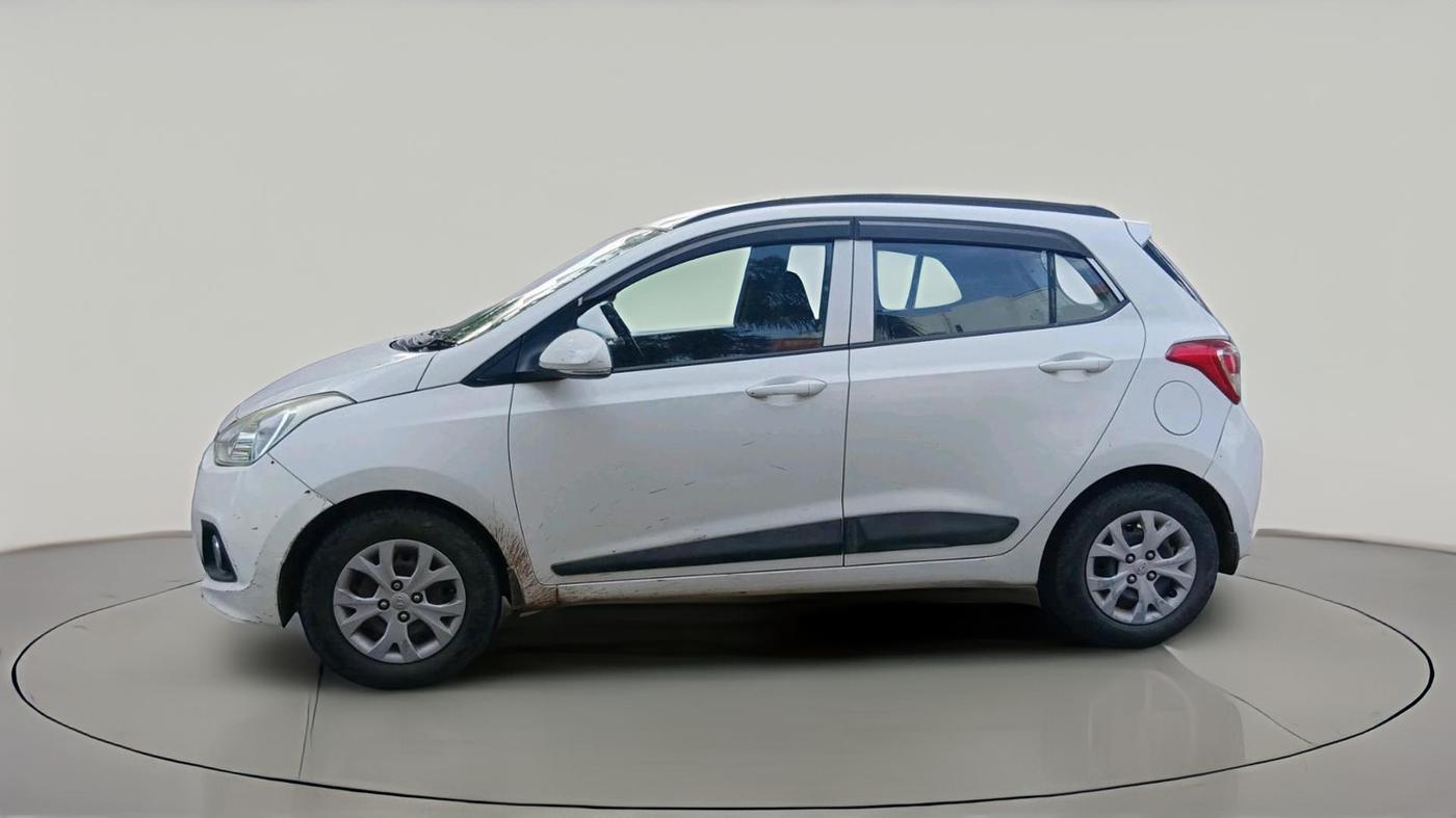 2015 Hyundai Grand i10 SPORTZ 1.2 KAPPA VTVT, Petrol, Manual, 50,001 km, exterior