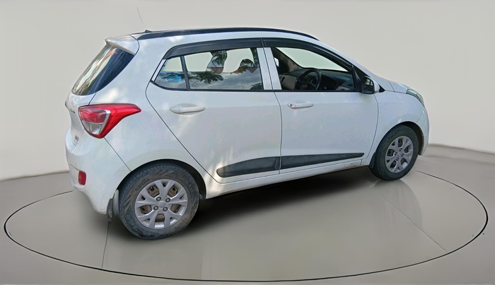 2015 Hyundai Grand i10 SPORTZ 1.2 KAPPA VTVT, Petrol, Manual, 50,001 km, exterior