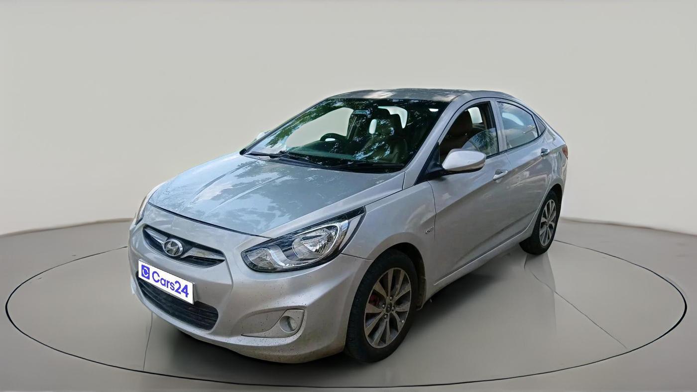 2014 Hyundai Verna FLUIDIC 1.6 CRDI SX, Diesel, Manual, 1,03,838 km, exterior