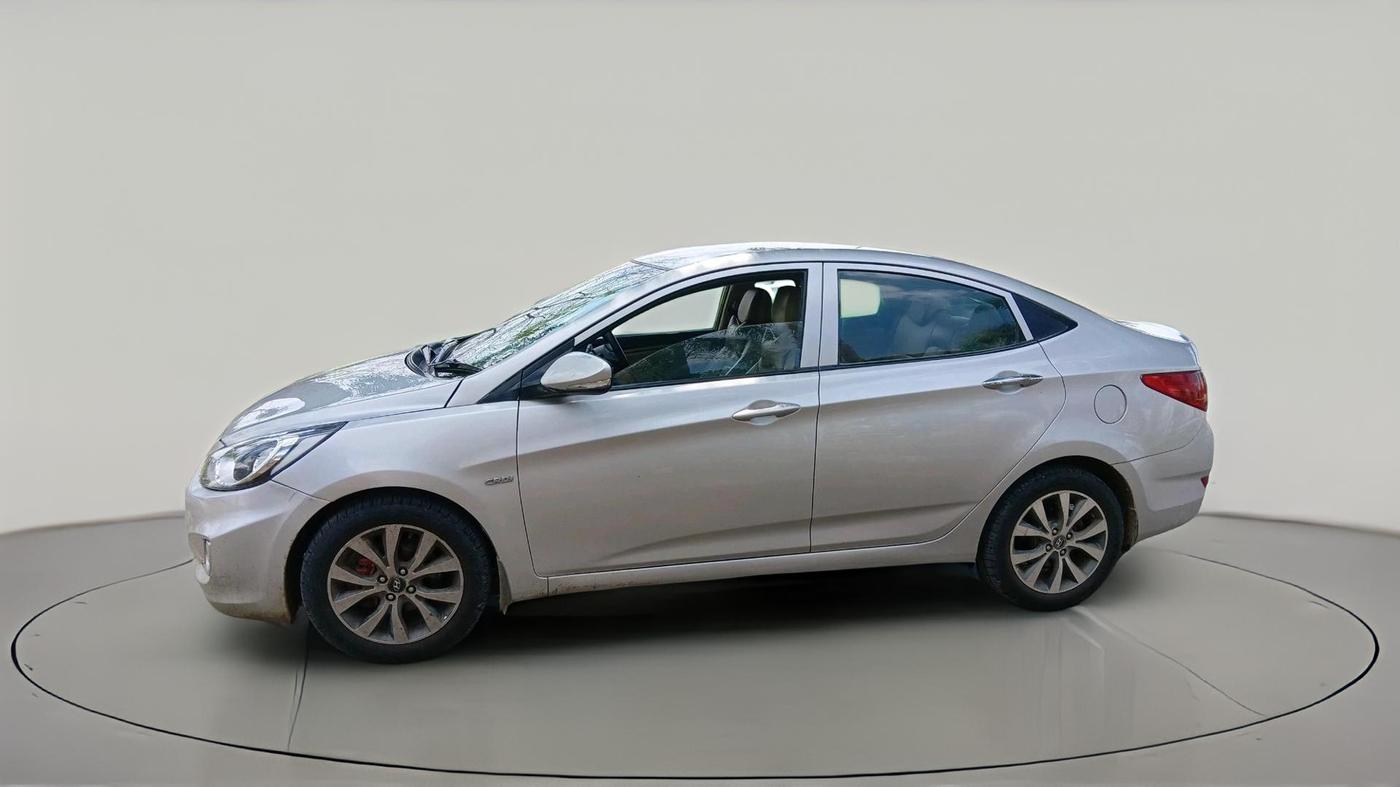 2014 Hyundai Verna FLUIDIC 1.6 CRDI SX, Diesel, Manual, 1,03,838 km, exterior