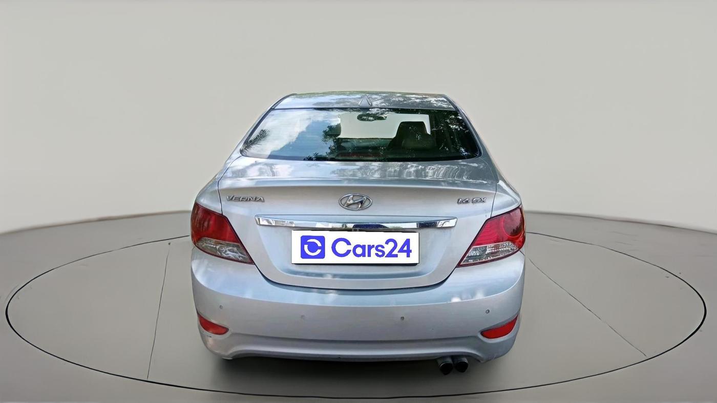 2014 Hyundai Verna FLUIDIC 1.6 CRDI SX, Diesel, Manual, 1,03,838 km, exterior