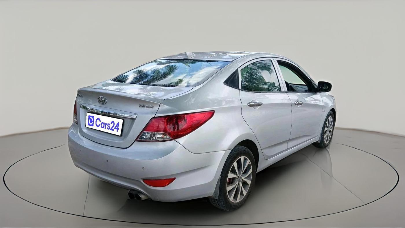 2014 Hyundai Verna FLUIDIC 1.6 CRDI SX, Diesel, Manual, 1,03,838 km, exterior