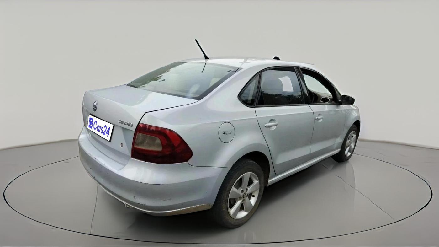 2015 Skoda Rapid 1.5 TDI CR ELEGANCE, Diesel, Manual, 1,84,592 km, exterior