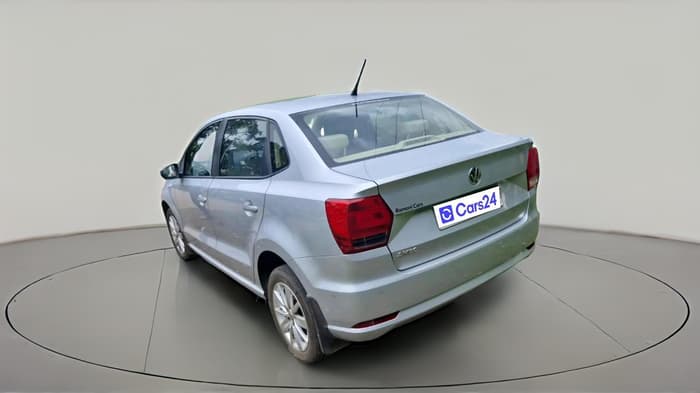 2017 Volkswagen Ameo HIGHLINE1.2L, Petrol, Manual, 65,615 km, exterior