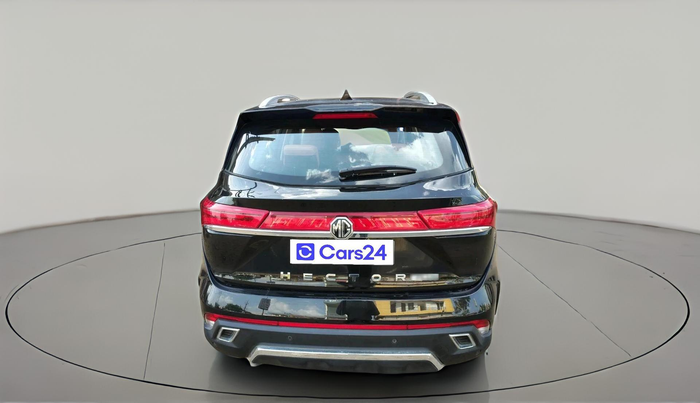 2024 MG HECTOR PLUS SHARP PRO 1.5 PETROL TURBO CVT 7 STR, Petrol, Automatic, 9,636 km, exterior