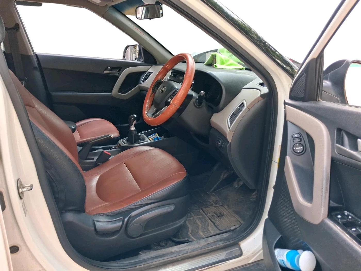 2017 Hyundai Creta SX PLUS 1.6 PETROL, CNG, Manual, 1,08,231 km, interior