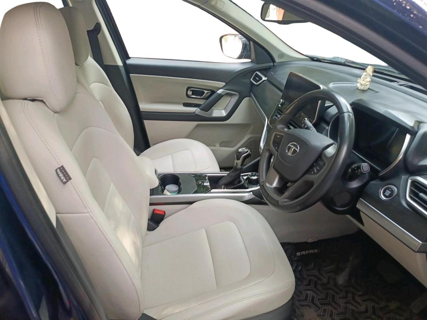 2022 Tata Safari XZA PLUS, Diesel, Automatic, 49,644 km, interior