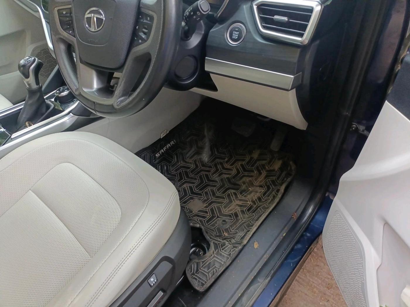 2022 Tata Safari XZA PLUS, Diesel, Automatic, 49,644 km, interior