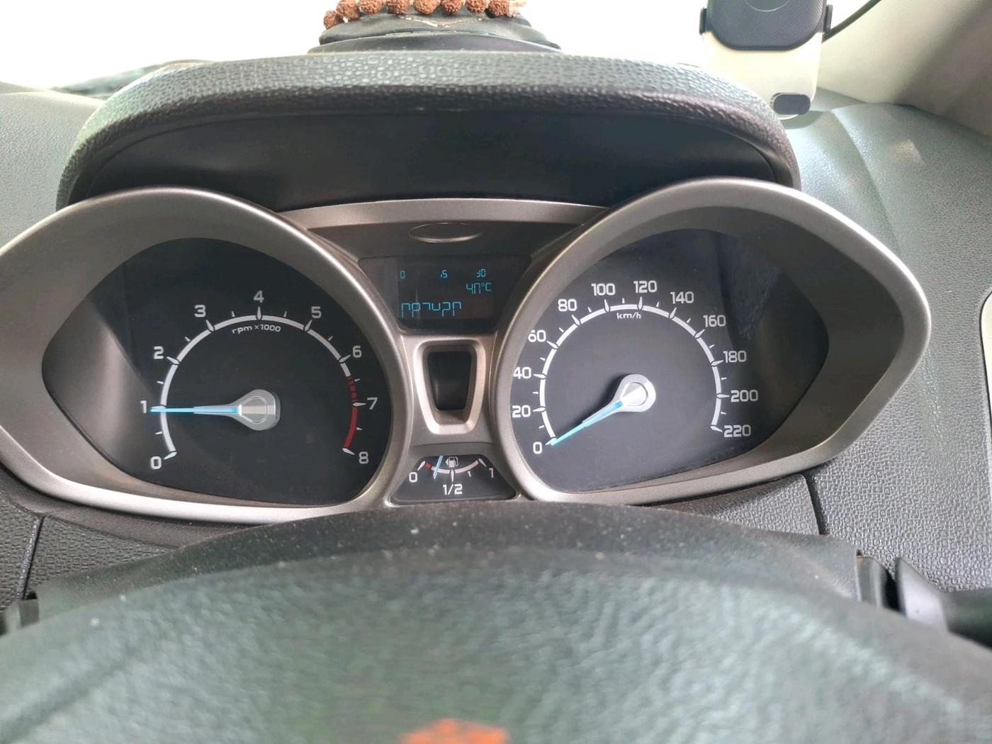 2014 Ford Ecosport TITANIUM 1.0L ECOBOOST, Petrol, Manual, 87,420 km, interior