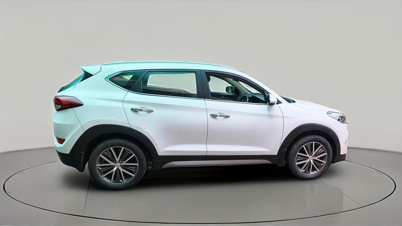 2017 Hyundai Tucson GLS 2WD AT DIESEL, Diesel, Automatic, 2,03,408 km, exterior