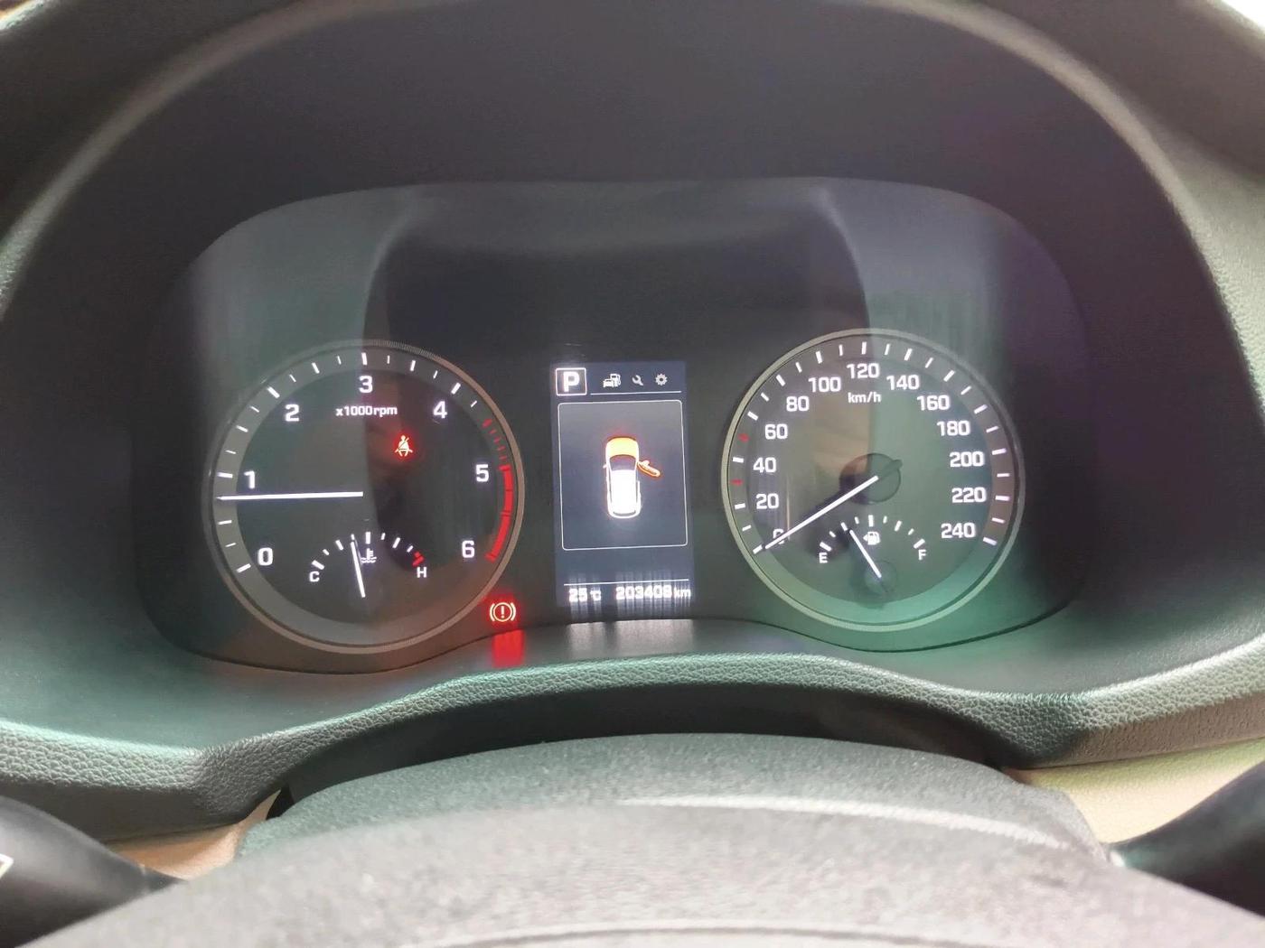 2017 Hyundai Tucson GLS 2WD AT DIESEL, Diesel, Automatic, 2,03,408 km, interior