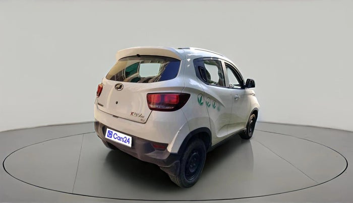 2016 Mahindra Kuv100 K4 6 STR, Petrol, Manual, 85,831 km, exterior