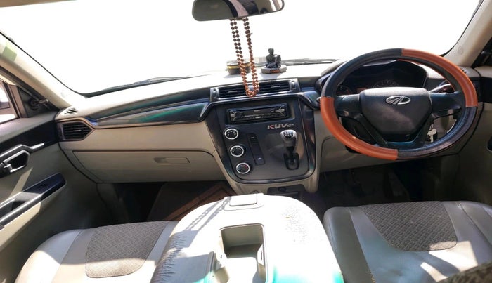 2016 Mahindra Kuv100 K4 6 STR, Petrol, Manual, 85,831 km, interior