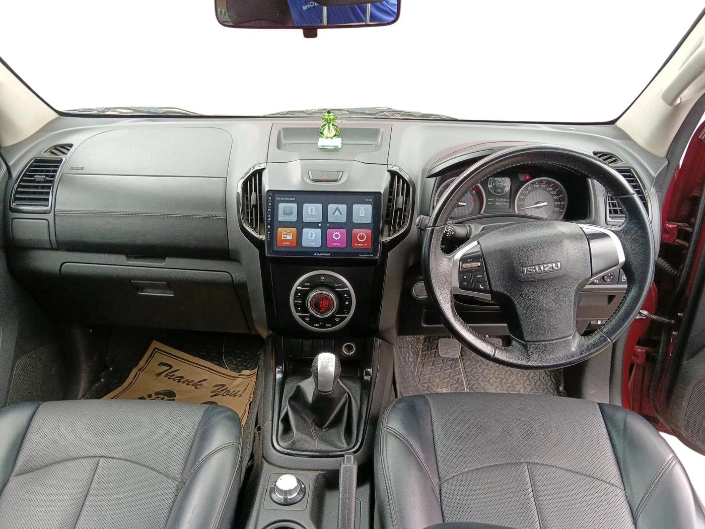 2024 ISUZU D-Max V Cross 4*4 MT, Diesel, Manual, 32,074 km, interior