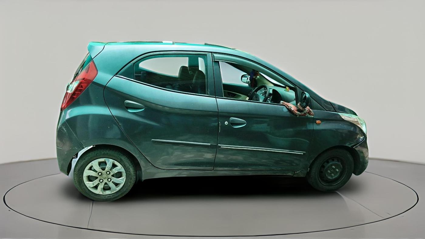 2017 Hyundai Eon MAGNA +, Petrol, Manual, 52,962 km, exterior