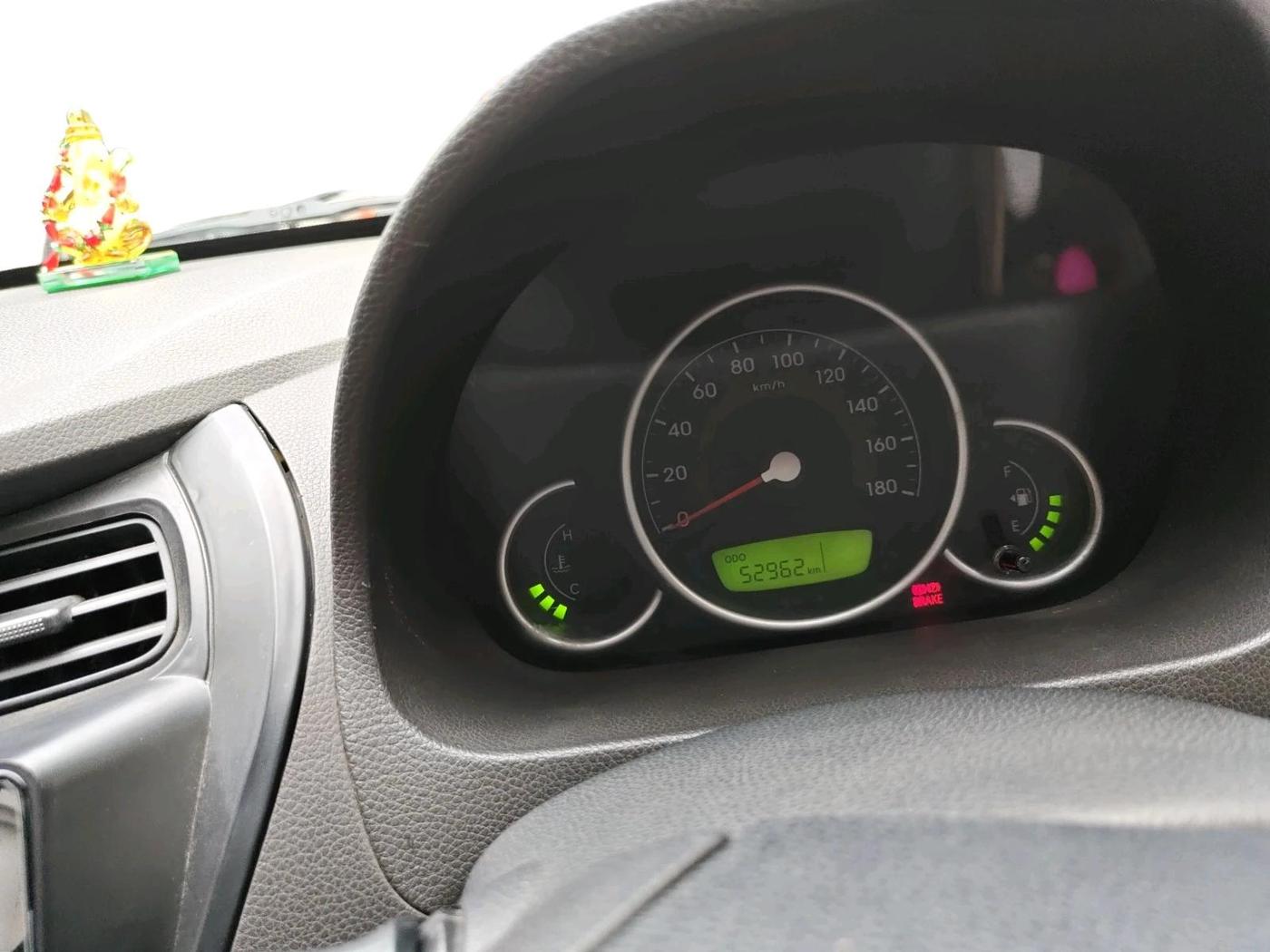 2017 Hyundai Eon MAGNA +, Petrol, Manual, 52,962 km, interior
