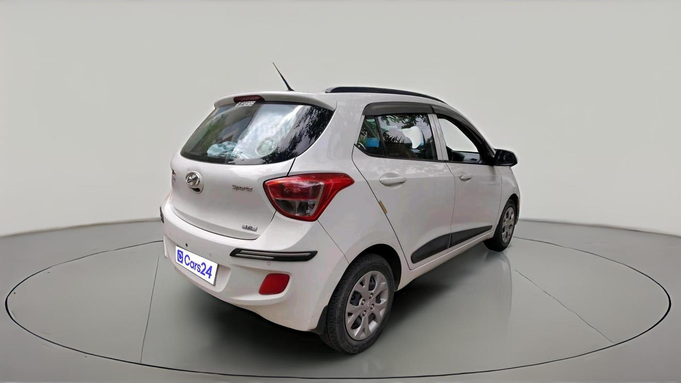 2016 Hyundai Grand i10 SPORTZ 1.2 KAPPA VTVT, Petrol, Manual, 41,786 km, exterior
