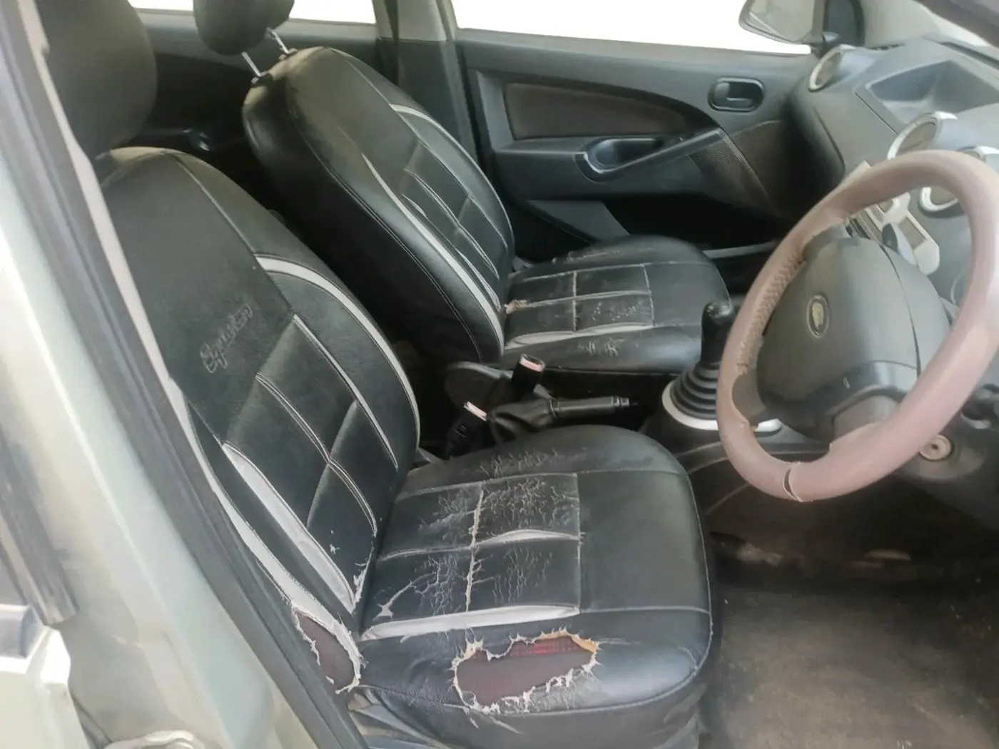 2011 Ford Figo EXI 1.4 DIESEL, Diesel, Manual, 63,827 km, interior