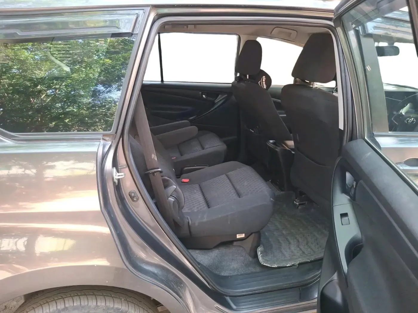 2022 Toyota Innova Crysta 2.4 GX 7 STR, Diesel, Manual, 45,042 km, interior
