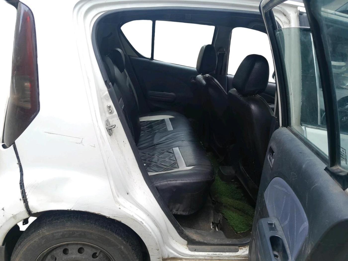 2011 Maruti Ritz VDI, Diesel, Manual, 1,53,691 km, interior