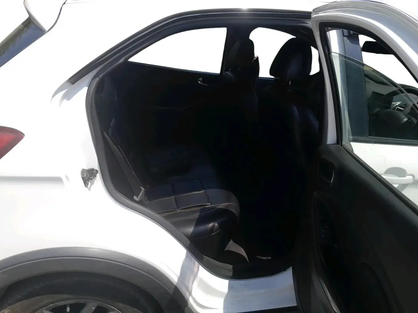2018 Ford FREESTYLE TITANIUM 1.5 DIESEL, Diesel, Manual, 2,28,291 km, interior