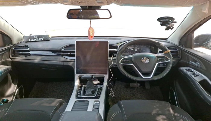 2024 MG HECTOR PLUS Select Pro 1.5 Turbo CVT Petrol 7 STR, Petrol, Automatic, 9,455 km, interior