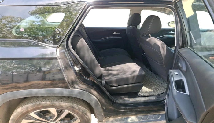 2024 MG HECTOR PLUS Select Pro 1.5 Turbo CVT Petrol 7 STR, Petrol, Automatic, 9,455 km, interior