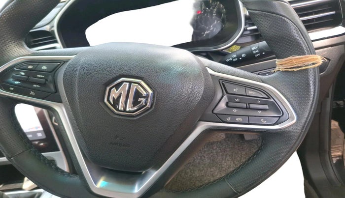 2024 MG HECTOR PLUS Select Pro 1.5 Turbo CVT Petrol 7 STR, Petrol, Automatic, 9,455 km, interior