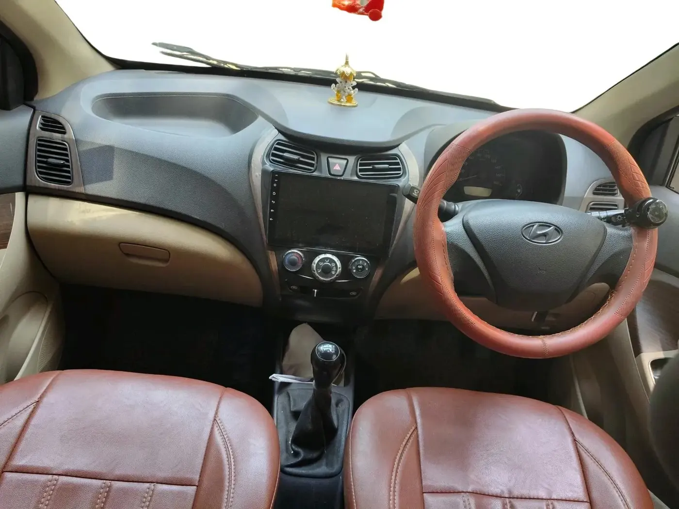 2016 Hyundai Eon ERA +, Petrol, Manual, 88,840 km, interior