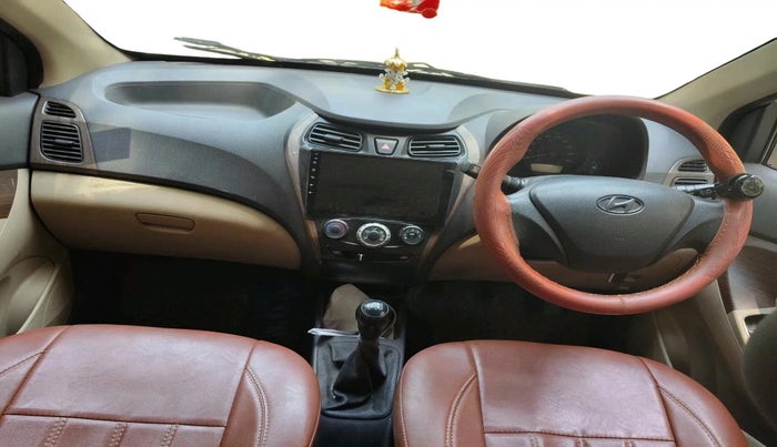 2016 Hyundai Eon ERA +, Petrol, Manual, 88,840 km, interior