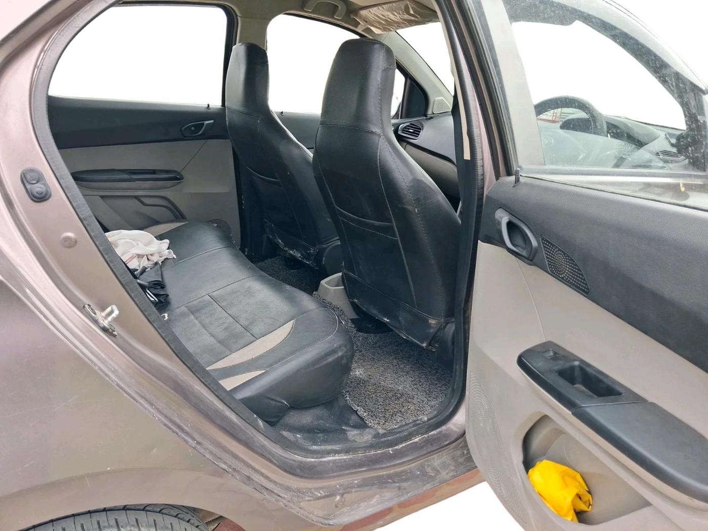 2017 Tata Tiago XT PETROL, Petrol, Manual, 42,665 km, interior