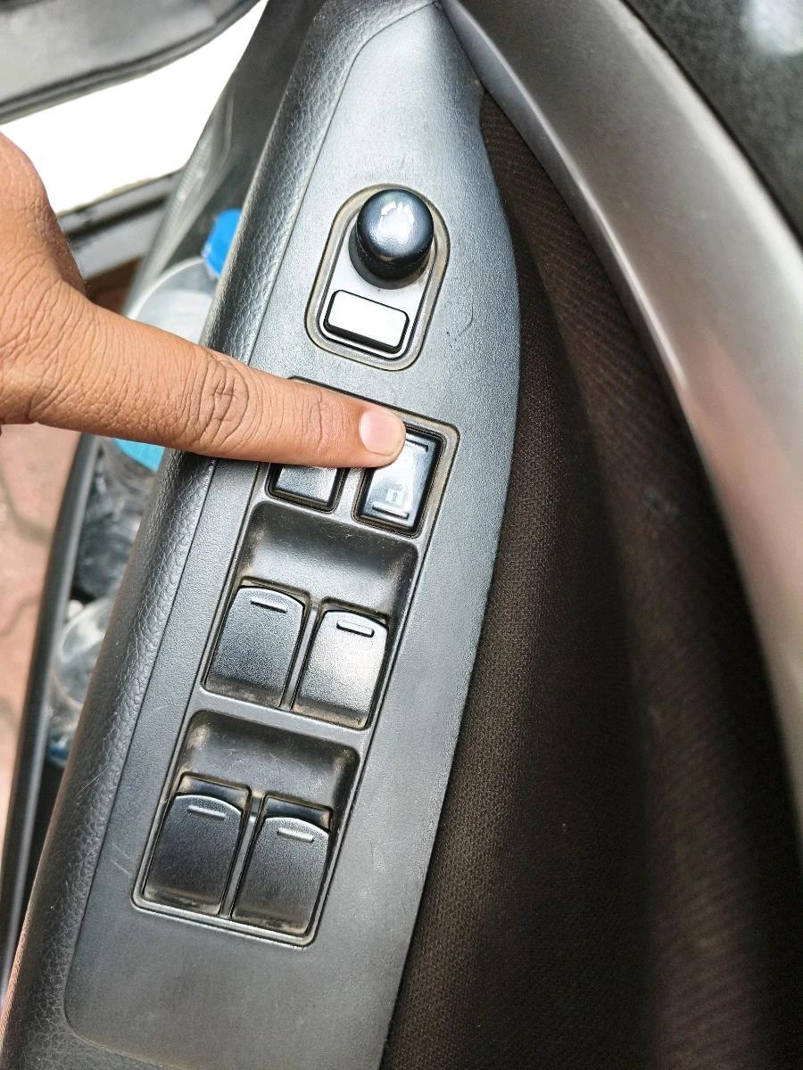 2023 Maruti BREZZA ZXI SMART HYBRID , Petrol, Manual, 99,941 km, interior