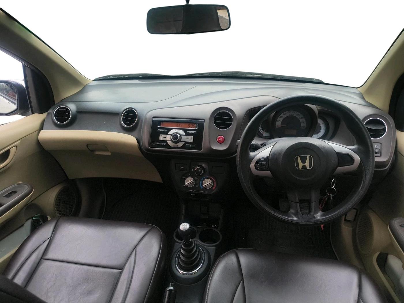 2013 Honda Brio S MT, Petrol, Manual, 54,917 km, interior