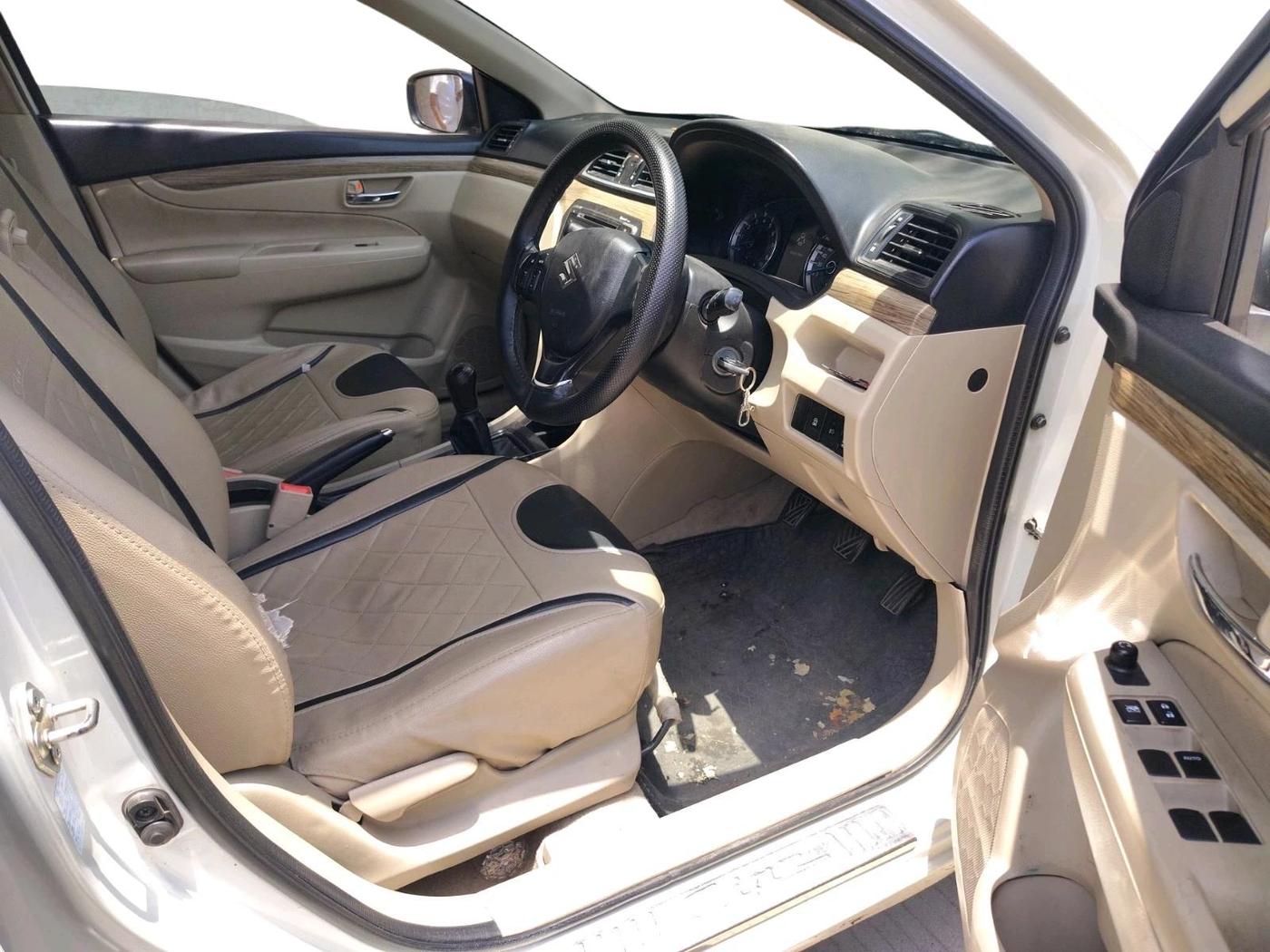 2022 Maruti Ciaz SIGMA 1.5 SHVS MT  PETROL, Petrol, Manual, 98,462 km, interior