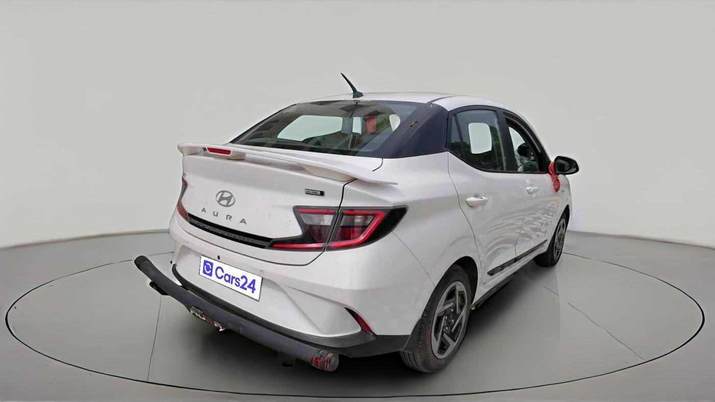 2024 Hyundai AURA S 1.2 CNG, CNG, Manual, 31,411 km, exterior