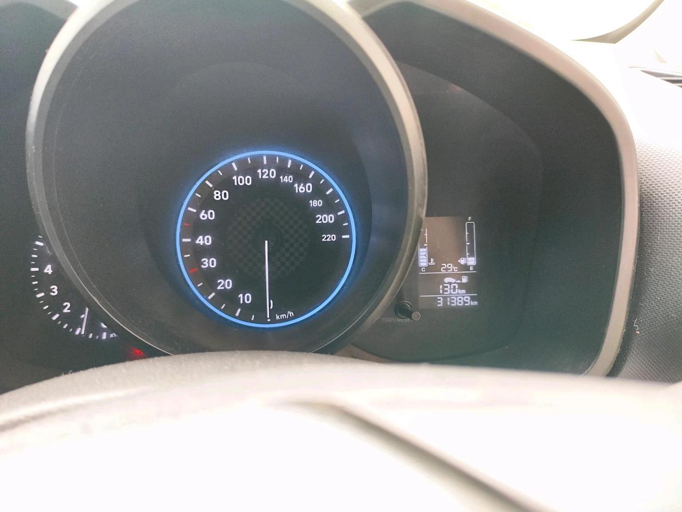 2022 Hyundai VENUE S 1.2, Petrol, Manual, 31,389 km, interior